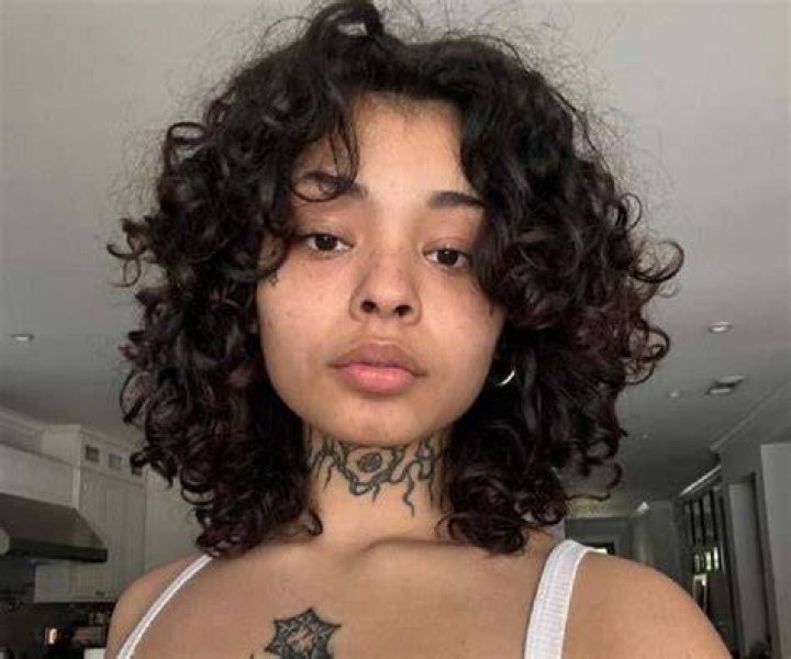 Talyeh Galvez - Age, Family, Bio