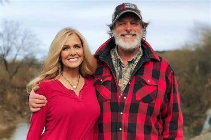 
Ted Nugent family: Who is wife Shemane Deziel and ex Sandra Janowski? 