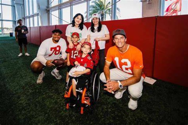 
Tom Brady Makes ‘Dream Come True’ by Meeting 7-Year-Old Boy with Rare Genetic Condition 