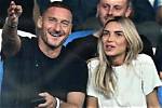 Totti E Naomi: a Unique Love Story in the Spotlight