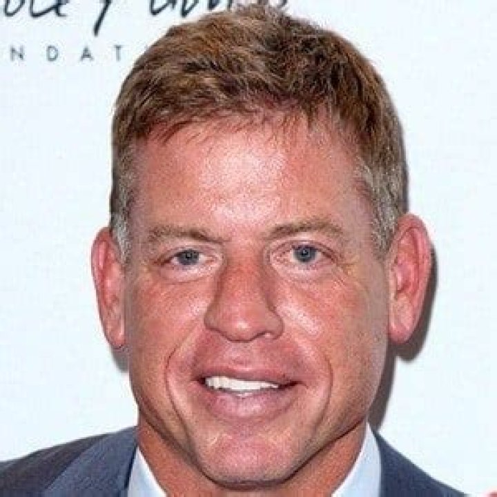 Troy Aikman - Age, Family, Bio