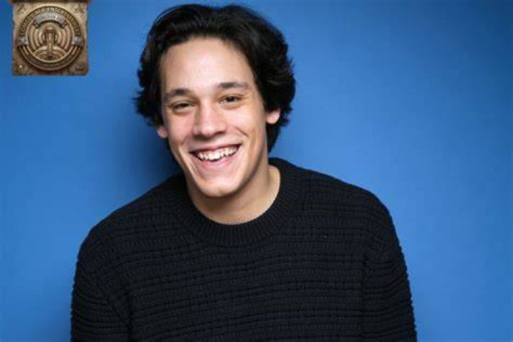 Troy Bond - Age, Family, Bio