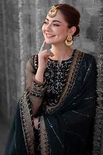 Unveiling the Allure of Hania Amir: an Insight into Her Figure Size