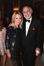 Unveiling the Enigma: Carl Icahn's Wife Revealed