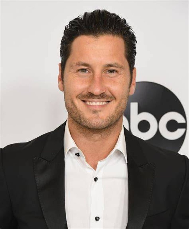 Valentin Chmerkovskiy - Age, Family, Bio