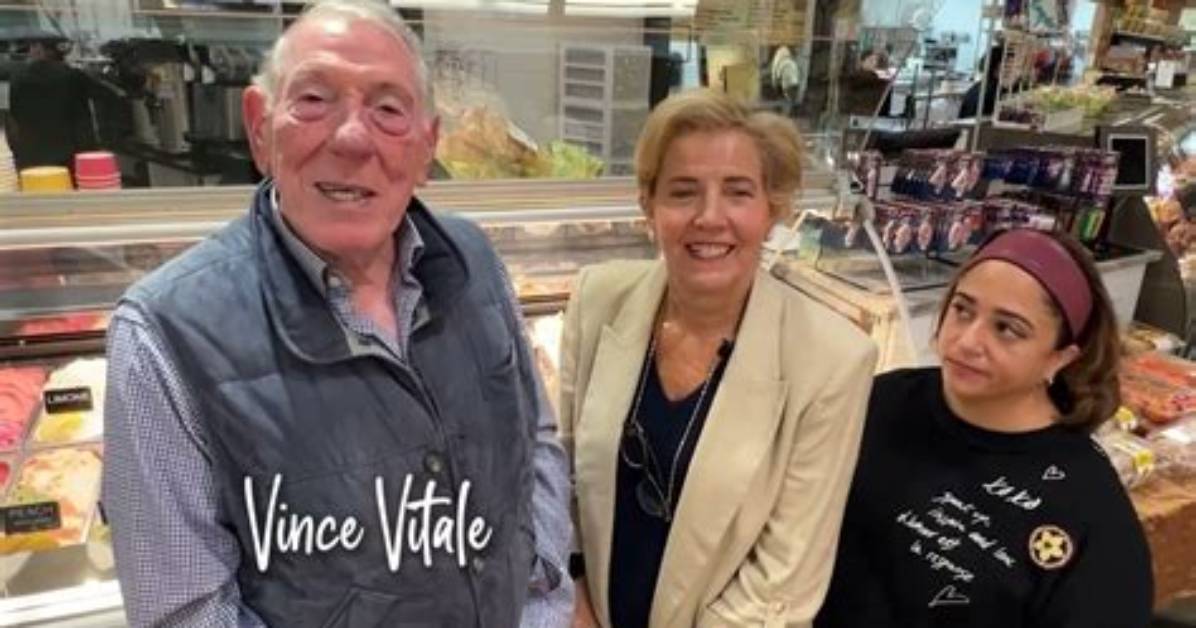 Vince and Joe's: a Culinary Journey Through Italian Delights
