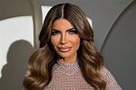 Watch Teresa Giudice 'Sizzle' in Tanning Salon Commercial