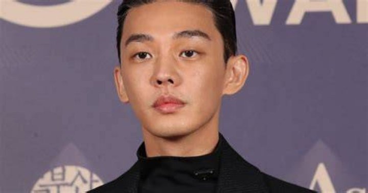 
“We are still with him”: Fans show unwavering support for Yoo Ah-in as he tested positive for the drug propofol 