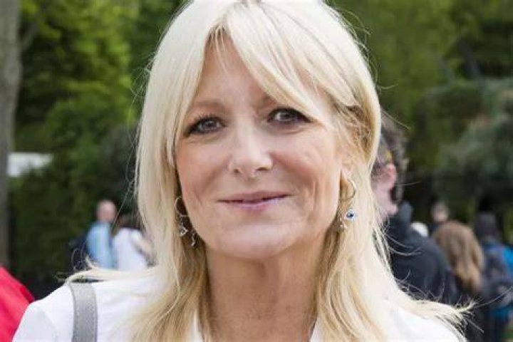 
What Happened To Gaby Roslin’s Face? Fans Are Worried About Her Health 