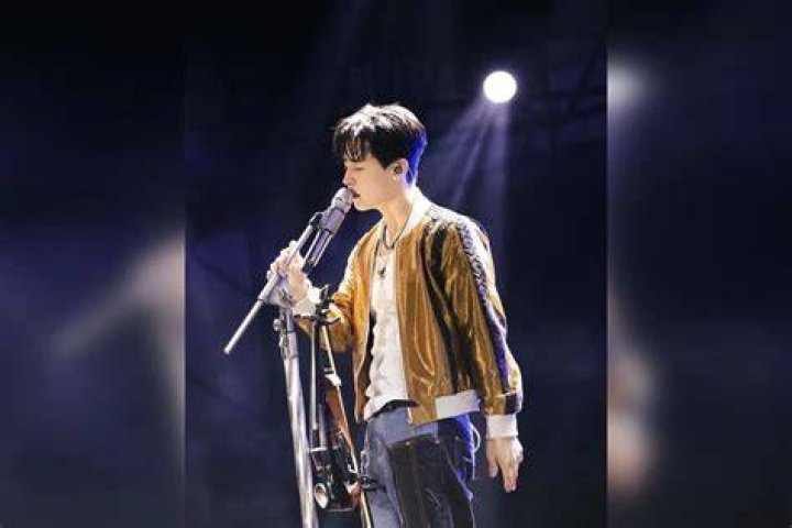 
What Happened To Henry Lau? Issue And Apology Controversy Of The Canadian Singer 