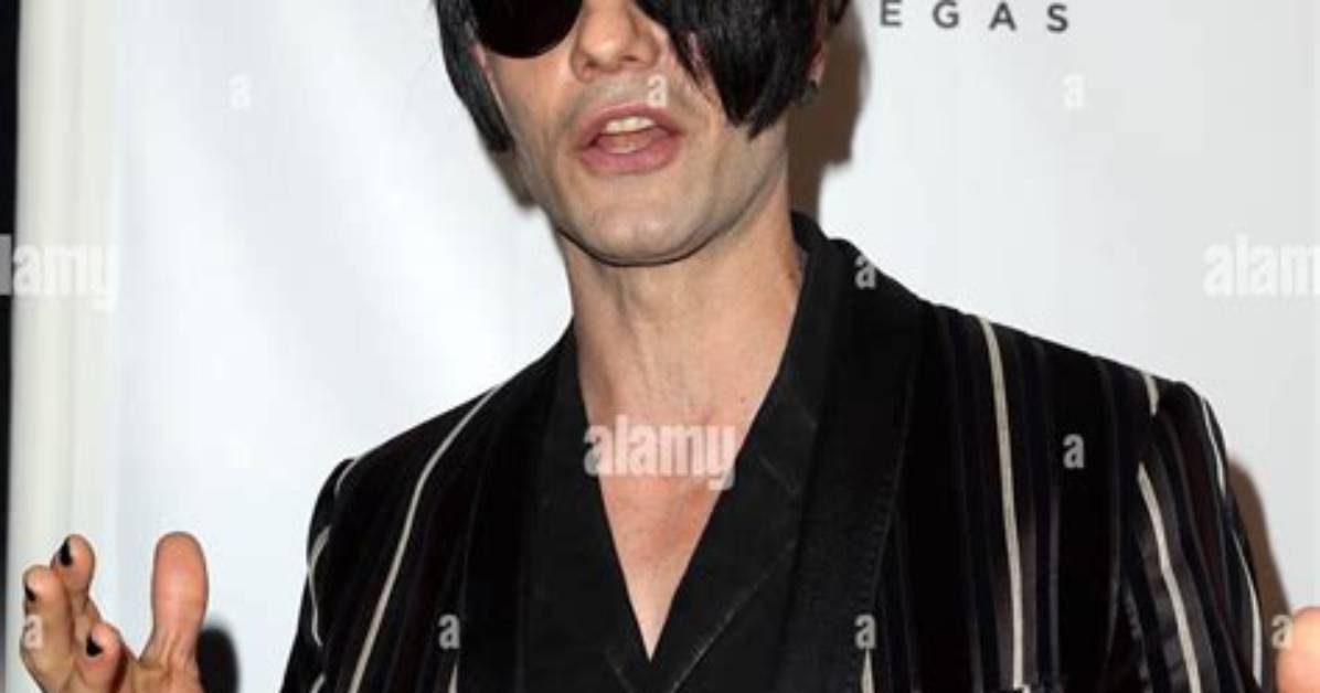 What Is the Sexuality of Magician Criss Angel? Is He Gay?