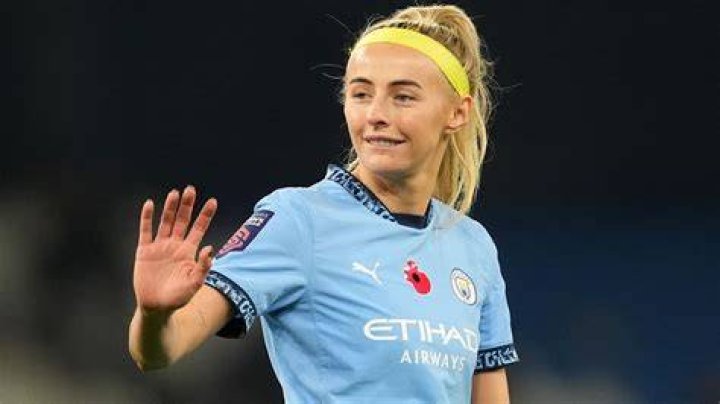 
What Sexuality Is Chloe Kelly – Is She Gay? Partner And Dating Life Of The Manchester City Footballer 