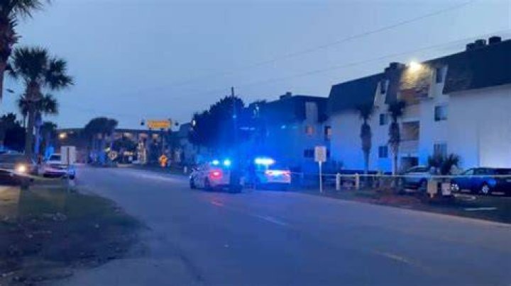 
What were the ages of those injured in the shooting during high school senior skip day? More details revealed as 6 shot at South Carolina Beach 