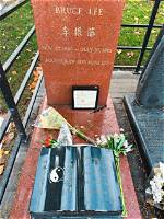 Where Is Bruce Lee Buried