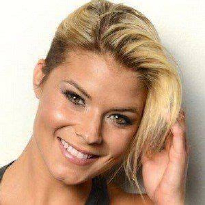 Whitney Miller (Instagram Star) - Age, Family, Bio