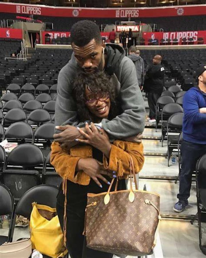 
Who are Dewayne Dedmons Parents? Dewayne Dedmon Biography, Parents Name, Nationality and More 