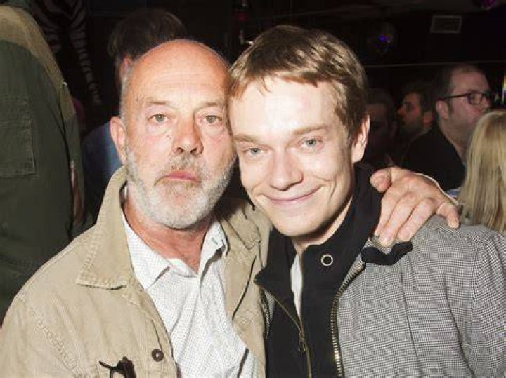 
Who are Keith Allens Parents? Keith Allen Biography, Parents Name, Nationality and More 