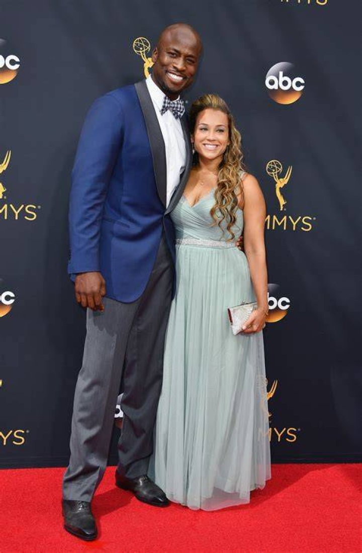 Who is Akbar Gbajabiamila Wife? Akbar Gbajabiamila Partner, Age and More