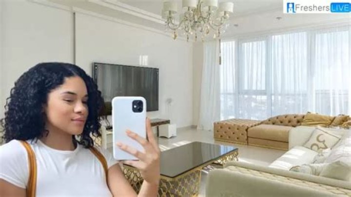 Who is Dess.Tanii, Geno Smith Baby Mama? Explore Her Wiki, Bio, Age, Height, Instagram