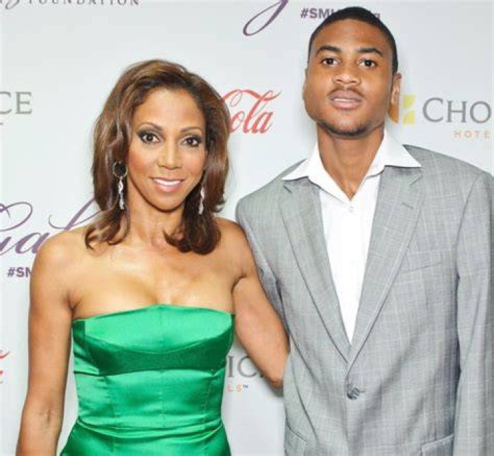 Who Is Holly Robinson Peete Son? Details To Know About Her Family