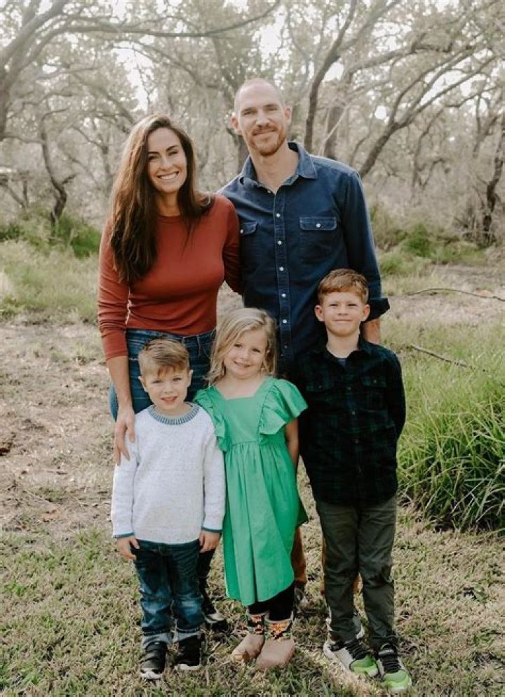 Who Is Kim Wolfe Husband Bryan Wolfe? Age Kids And Instagram – Are They Still Married?
