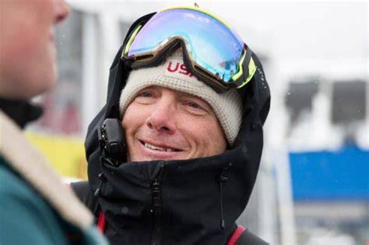 
Who Is Lindsey Nikola? Snowboard Coach Peter Foley Accused of Sexual Assault Again 