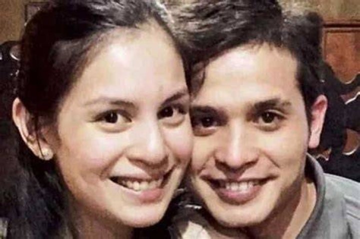 
Who Is Ria Sacasas? Cogie Domingo Wife: Relationship Timeline And Net Worth 