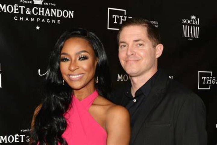 
Who is Russell Abraira, Guerdy Abraira’s husband? 