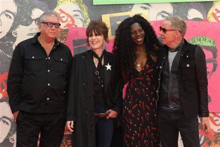
Who Is Sex Pistols Singer Steve Jones Wife? Fans Are Wondering Is He Ever Married Chrissie Hynde 