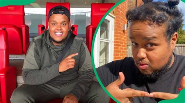 
Youtuber – Chunkz Has A Brother And Sister, Siblings Name Revealed 